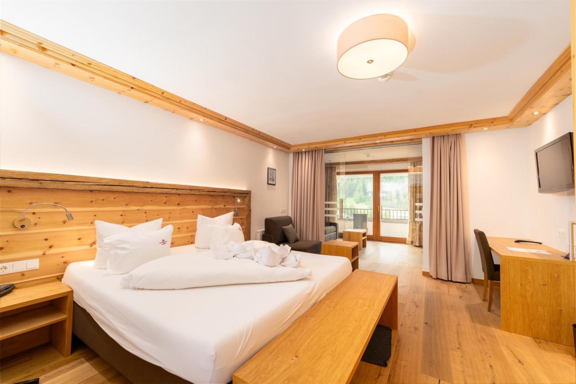 Hotel Schwarzer Adler Nauders Eksteriør bilde